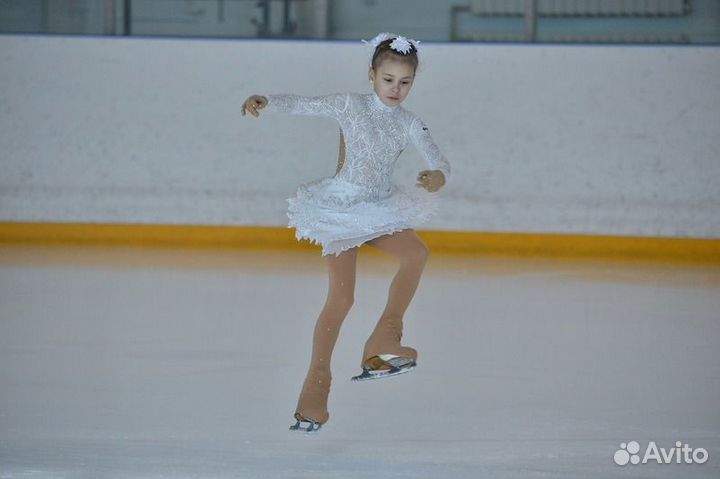 Платье для выступлений на льду 120-130