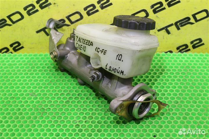 Главный тормозной цилиндр Toyota Altezza GXE10