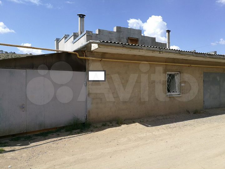 Дом 243 м² на участке 5 сот.