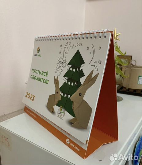 Полиграфия и сувениры с логотипом