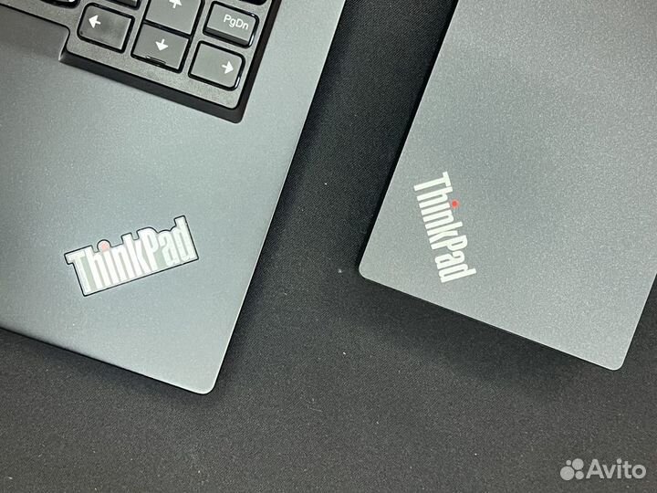 ThinkPad T480S/ T490S i7 16GB 256GB