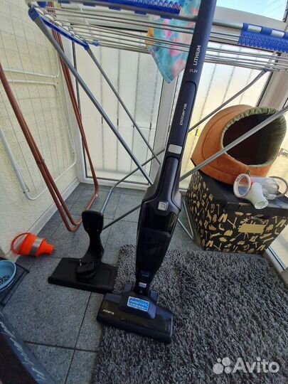 Вертикальный пылесос Polaris