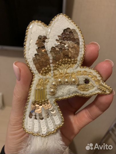 Брошь колибри