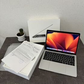 Apple MacBook Pro 13 2017 i5/8/256GB 1цикл