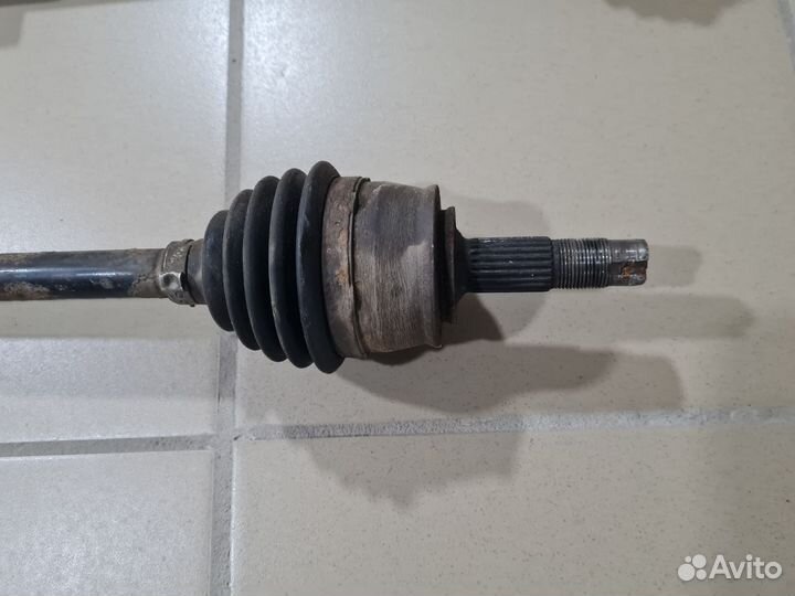 Привод передний Opel Corsa D 2006-2010