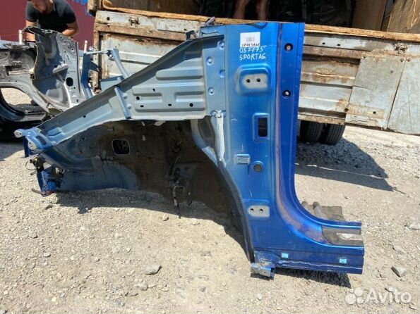 Kia Sportage 4 четверть передняя левая