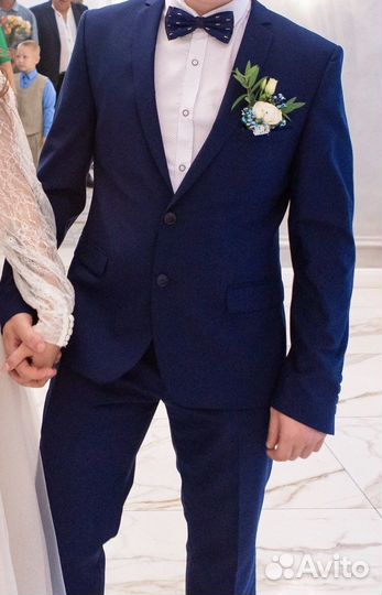 Мужской классический костюм