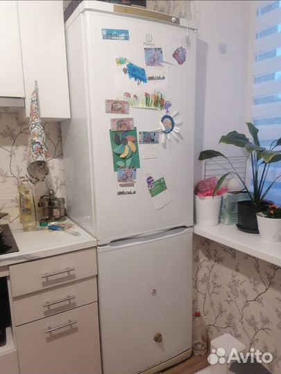 Холодильник