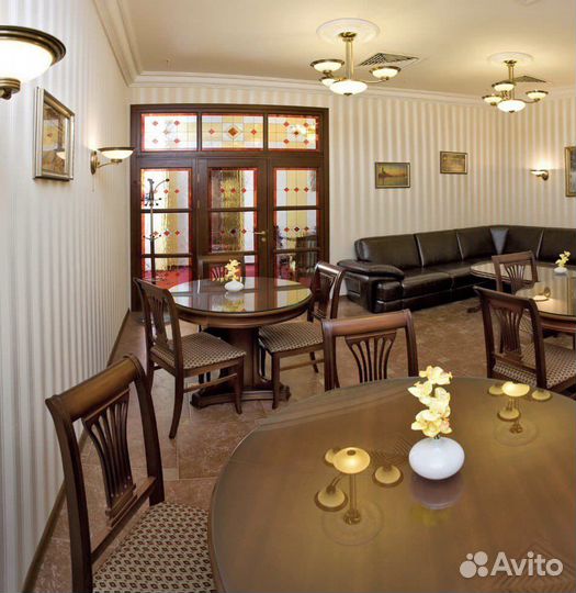 Витраж Тиффани. Перегородка с дверью