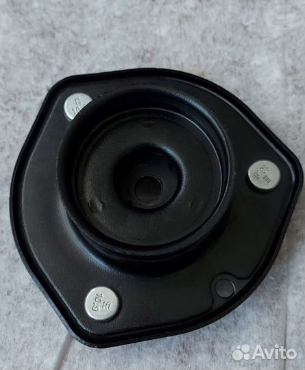 Опоры верхние передних аморт. Mazda 6 GG 2002-2007