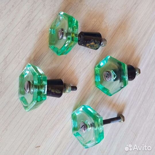 Старинные стеклянные дверные ручки