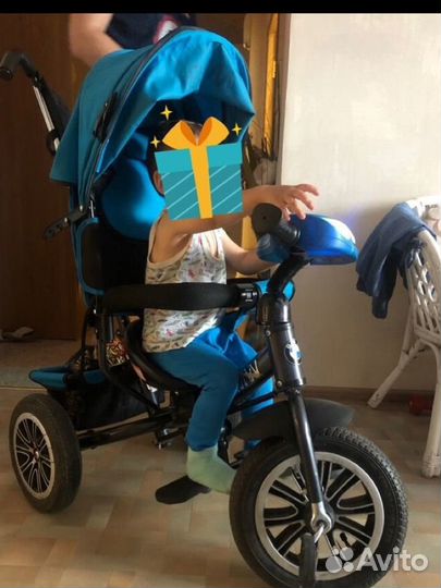 Трехколесный велосипед BMW