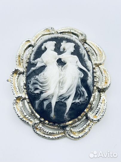 Винтажная брошь кулон с камеей США