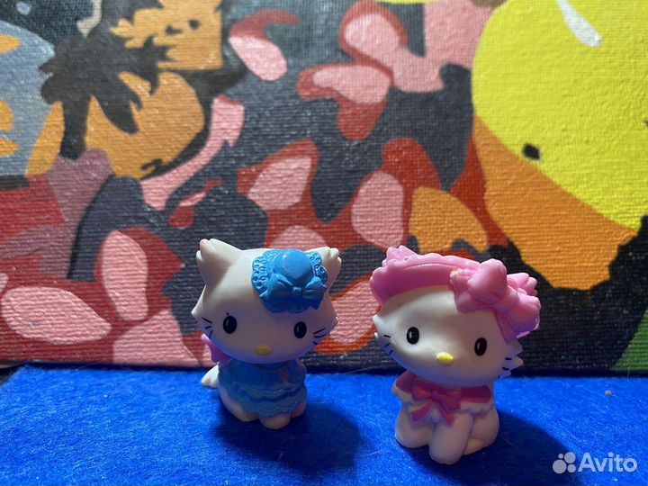 Hello Kitty игрушки 4 маленьких и 2 большие