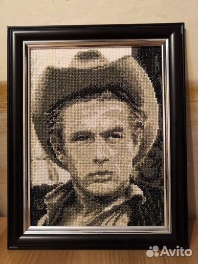 Вышитая картина