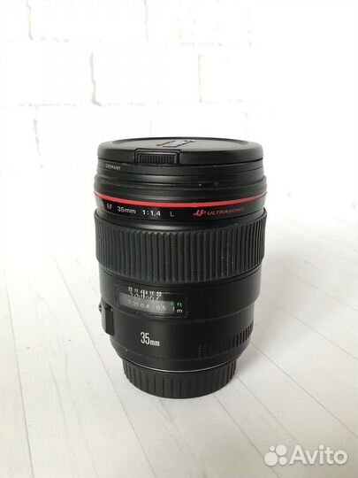 Canon EF 35mm f/1.4L USM