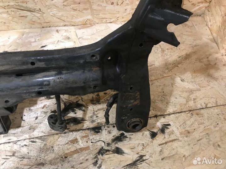 Подрамник передний Hyundai Santa Fe универсал D4EB