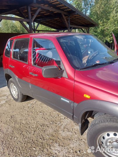 Chevrolet Niva, 2010