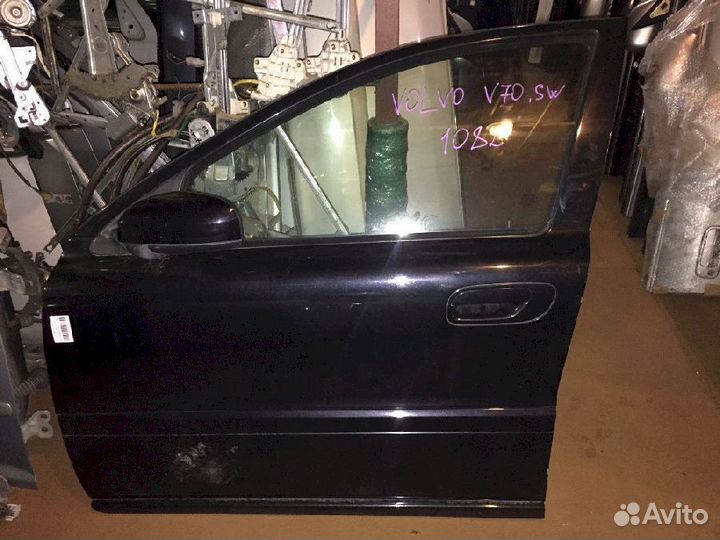 Дверь передняя левая Volvo V70 XC70 SW SZ