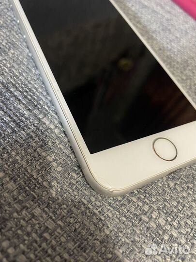 iPhone 7, 32 ГБ