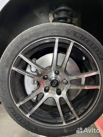 Enkei sc24 + michelin PS4