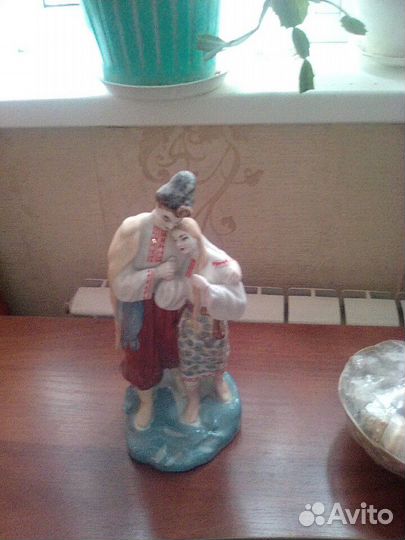 Продаю статуетку