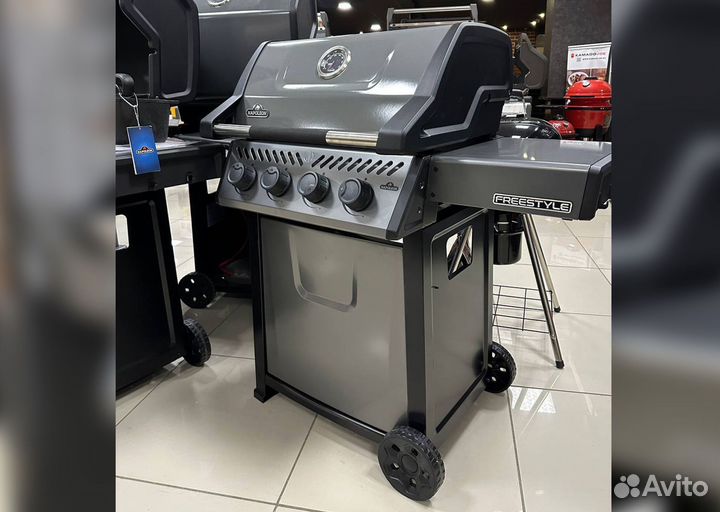 Газовый гриль Napoleon Freestyle 425 SB