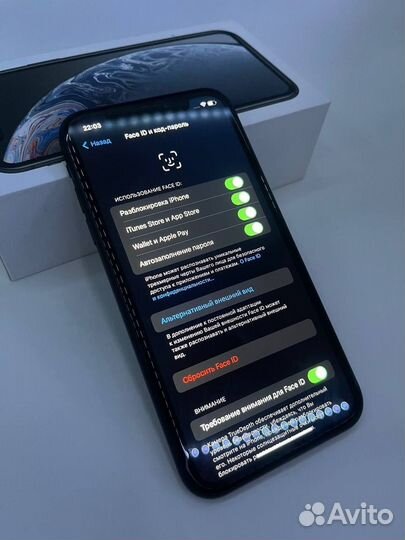 iPhone Xr, 64 ГБ