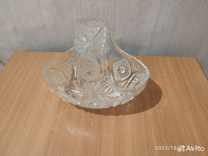 Ваза корзиночкой хрустальная СССР на 1л с ручкой