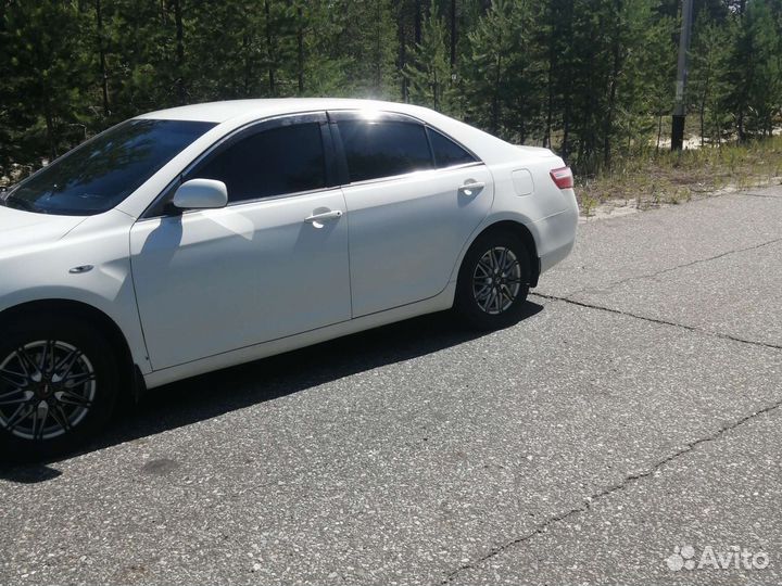 Toyota Camry 2.4 AT, 2008, 242 253 км