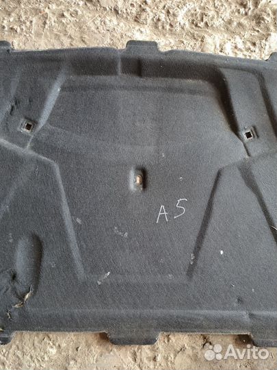 Шумка капота Audi A5