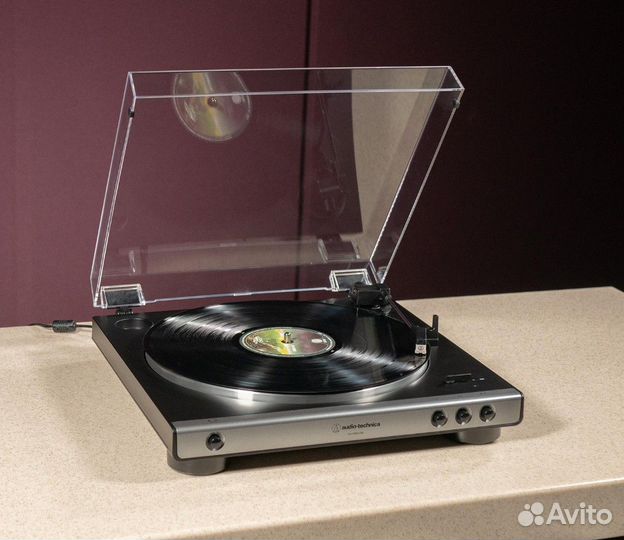 Проигрыватель винила Audio-Technica AT-LP60xusb