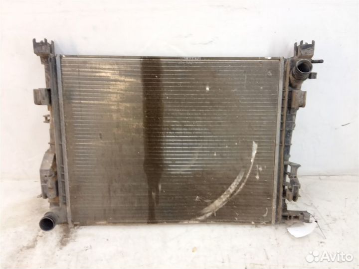 Радиатор охлаждения Renault Logan 2 2014