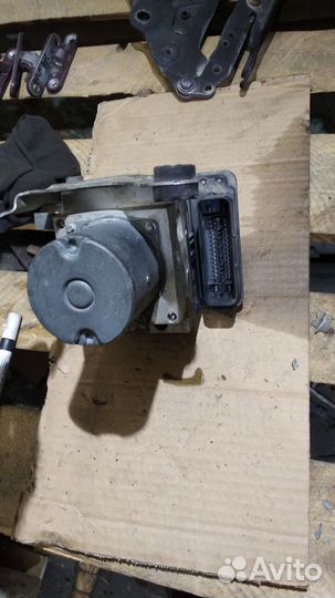 Блок ABS BMW F01 ACC