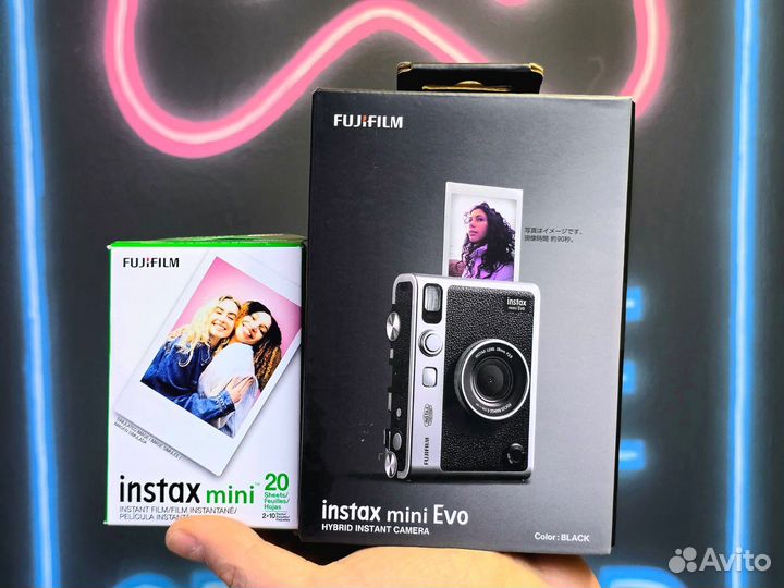 Fujifilm instax mini Evo black