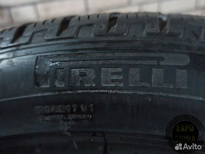 Pirelli Scorpion Winter 295/35 R21 и 265/40 R21 107V