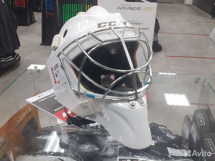 Шлем вратаря CCM axis Sr ncce