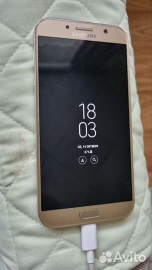 Samsung Galaxy A7 (2017) SM-A720F/DS, 3/32 ГБ