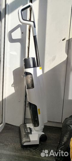 Вертикальный моющий беспроводной пылесос Xiaomi
