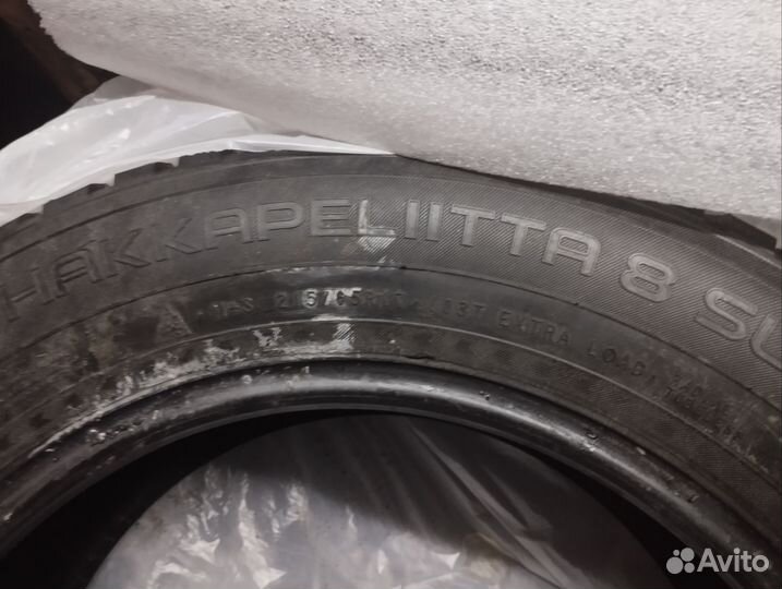 Nokian Tyres Hakkapeliitta 8 215/65 R17