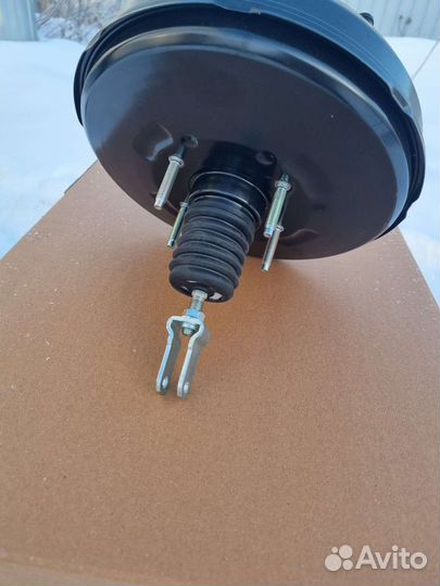 Вакуумный усилитель тормозов toyota