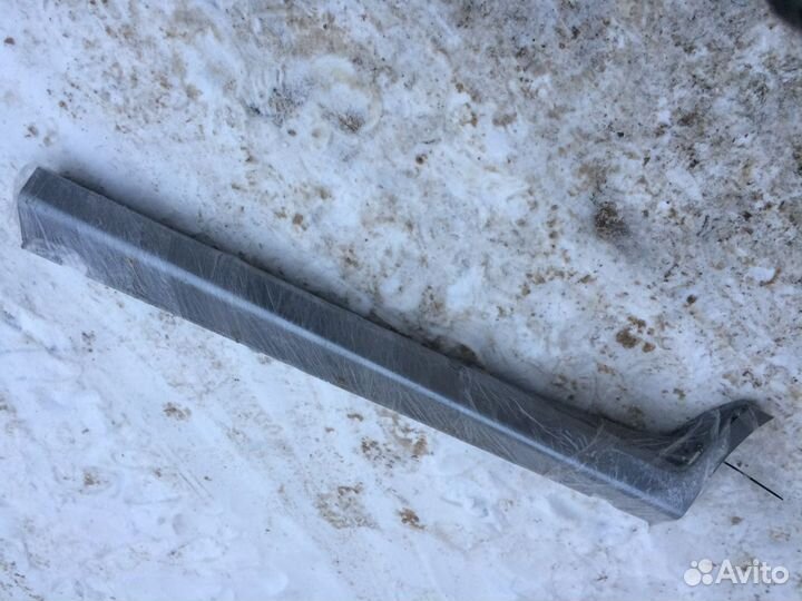 Накладки порогов комплект Hyundai Santa Fe 2000