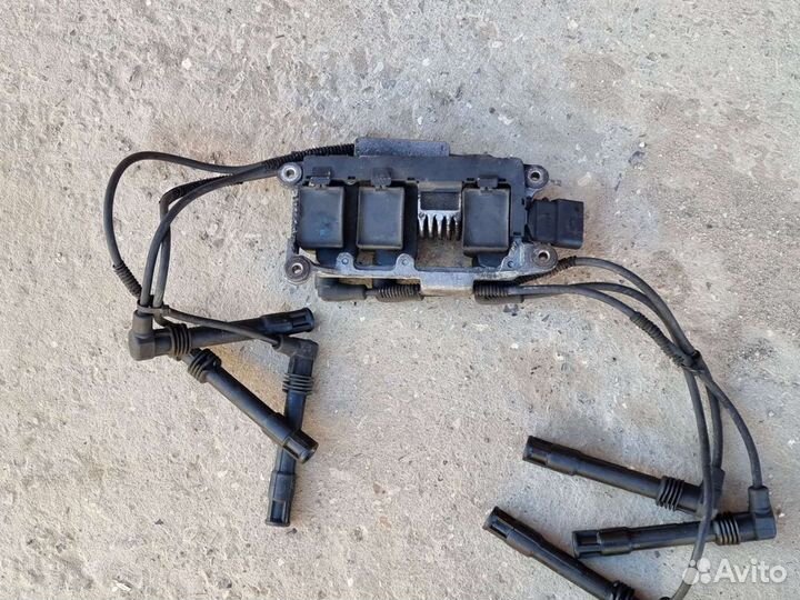 Катушка зажигания Audi A6C5 2.4 AT