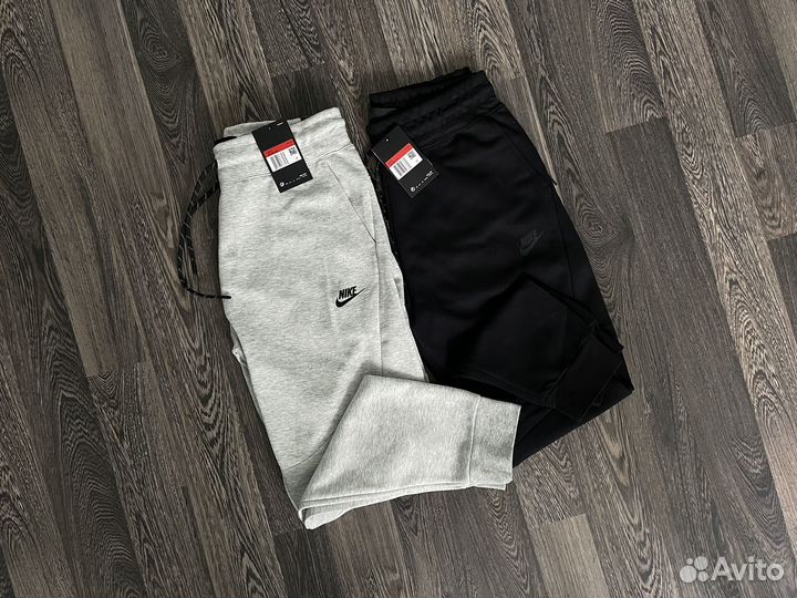 Штаны Nike Tech Fleece