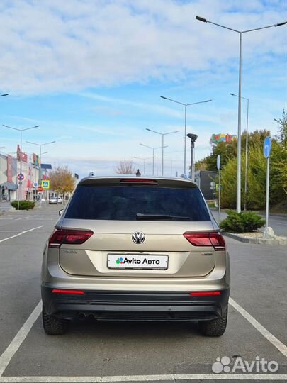 Volkswagen Tiguan 2.0 AMT, 2018, 59 000 км