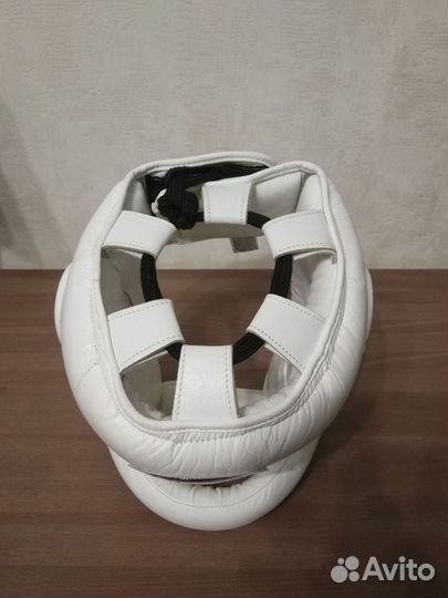 Боксерский шлем Takeshi с бампером