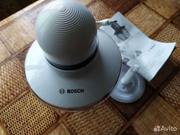 Измельчитель Bosch MMR 08A1