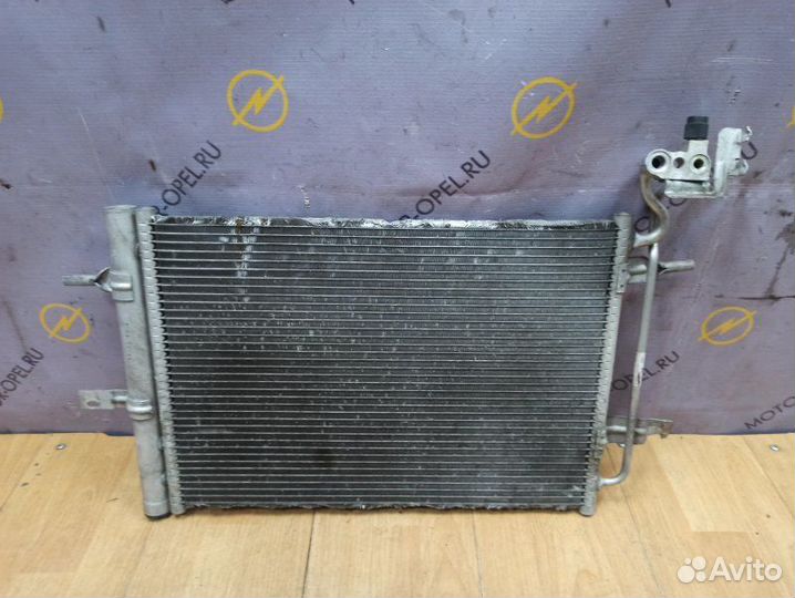 Радиатор кондиционера Opel Meriva A минивэн Z14XEP