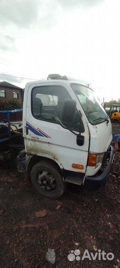 Hyundai hd 78. кабина