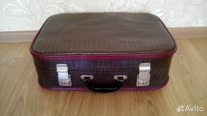 Женский ретро чемоданчик